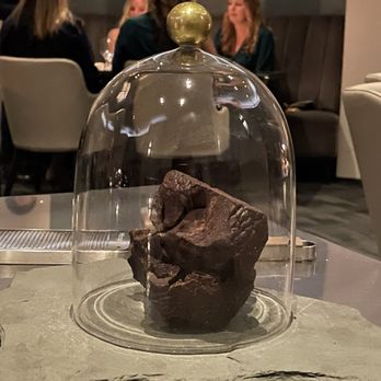 Alinea - New American Near Me - Chicago, Illinois Alinea - New American Near Me - Chicago, Illinois