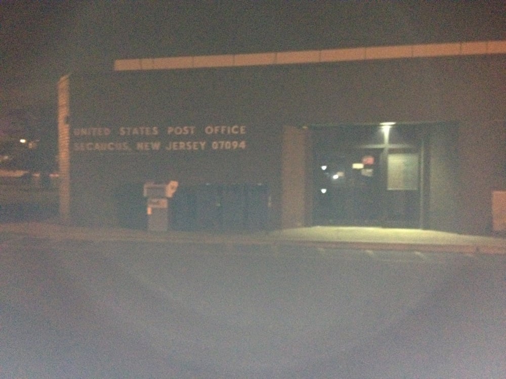 US POST OFFICE Updated October 2024 300 County Ave, Secaucus, New