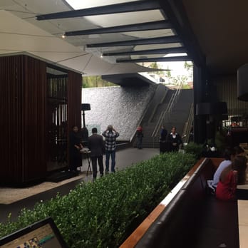 Jin San - The walkway and water outside the restaurant. Very nice. - Asian Fusion Near Me - Ciudad de México, DIF Jin San - The walkway and water outside the restaurant. Very nice. - Asian Fusion Near Me - Ciudad de México, DIF