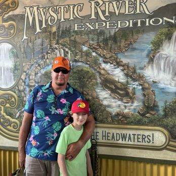 Silver Dollar City - You will get drenched! - Amusement Parks Near Me - Branson, Missouri Silver Dollar City - You will get drenched! - Amusement Parks Near Me - Branson, Missouri