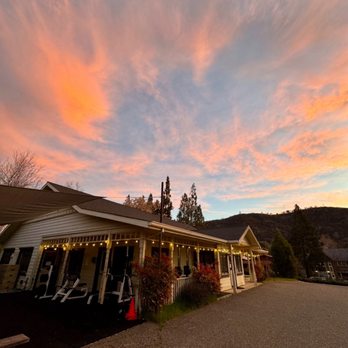 Pure Training Studio - Gyms Near Me - Mariposa, California Pure Training Studio - Gyms Near Me - Mariposa, California