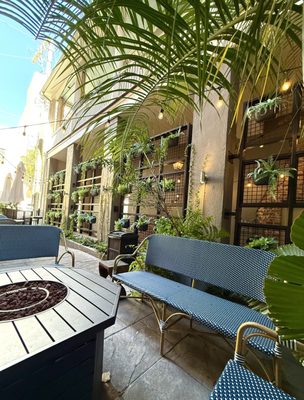 The Rise Coffee Bar by null