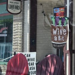 Main St Liquors