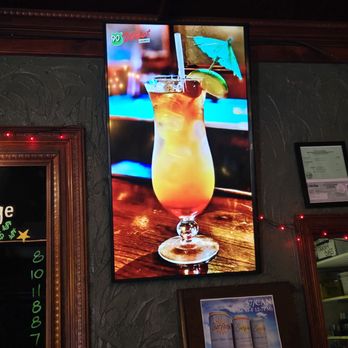 90 West Lounge - Dive Bars Near Me - Los Angeles, California