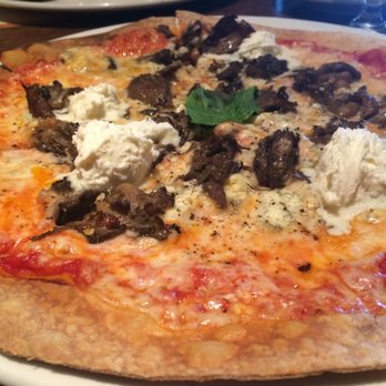 Fiorella's Italian Kitchen - Pizza Near Me - Oxon Hill, Maryland Fiorella's Italian Kitchen - Pizza Near Me - Oxon Hill, Maryland