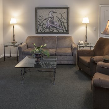 French Quarter Resort - 2 bedroom unit living room - Resorts Near Me - Branson, Missouri