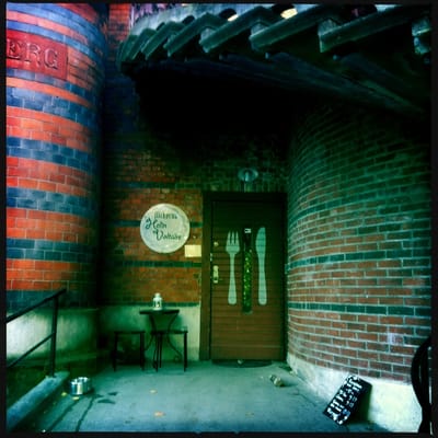 Flickorna Helin by null