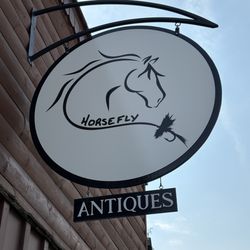 Horsefly Ennis - Front of shop!