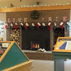 New Hampshire Visitors Center - Place to sit