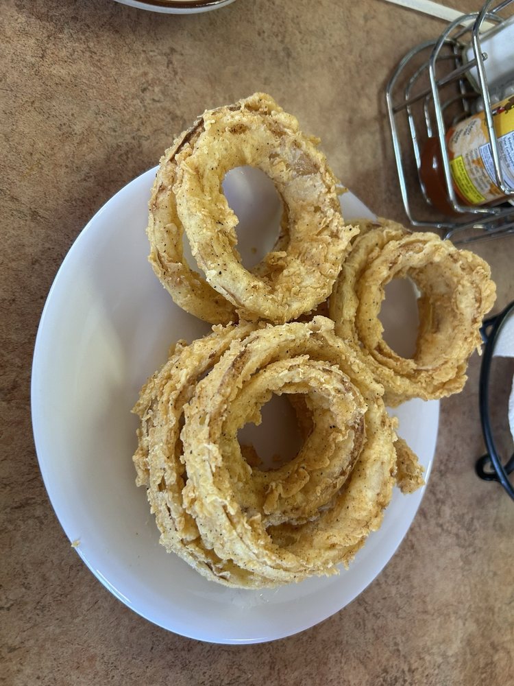 Pelican's On the Bayou Pelican's On the Bayou