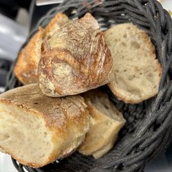 La Mascotte - Bread