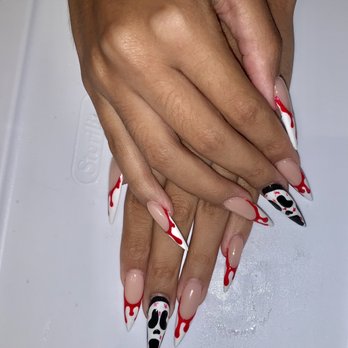 Square Nails & Spa - Scream / Ghostface themed nails for the incoming october - Nail Salons Near Me - La Habra, California Square Nails & Spa - Scream / Ghostface themed nails for the incoming october - Nail Salons Near Me - La Habra, California