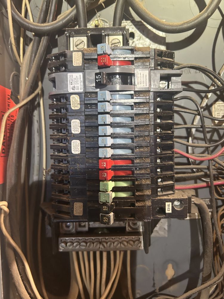 Slide of SJ Rios Electric