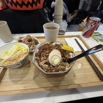 Gulp - Lu Rou Fan Bento 滷肉飯便當 - Taiwanese Near Me - Long Island City, New York