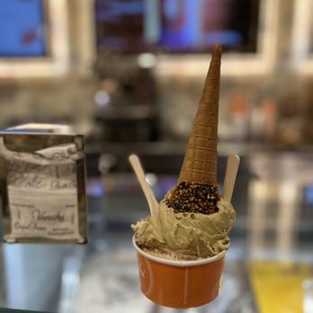 Venchi - Ice Cream & Frozen Yogurt Near Me - New York, New York Venchi - Ice Cream & Frozen Yogurt Near Me - New York, New York
