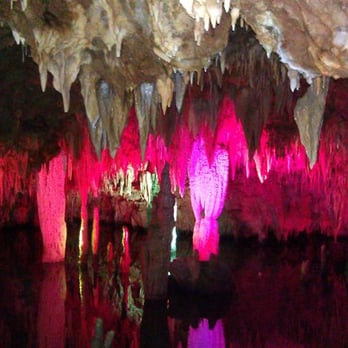 Meramec Caverns - Tours Near Me - Sullivan, Missouri