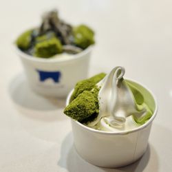 Indigo Cow - Swirl with matcha warabi mochi