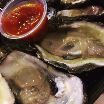 Deckhand Oyster Bar - Oysters at Deckhand - Seafood Near Me - Austin, Texas Deckhand Oyster Bar - Oysters at Deckhand - Seafood Near Me - Austin, Texas