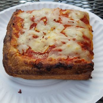 Giardini Pizzeria & Restaurant - Pizza Near Me - Brooklyn, New York Giardini Pizzeria & Restaurant - Pizza Near Me - Brooklyn, New York