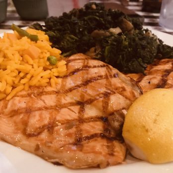 New Wave Seafood - Salmon with Spinach and mushrooms - Seafood Near Me - Wantagh, New York New Wave Seafood - Salmon with Spinach and mushrooms - Seafood Near Me - Wantagh, New York