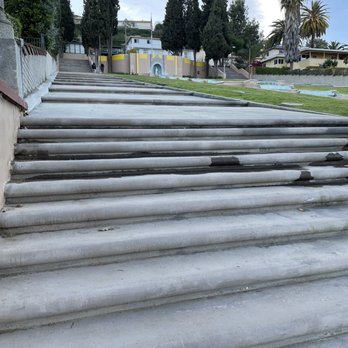 Cascades Park - Steps for leg workouts - Parks Near Me - Monterey Park, California