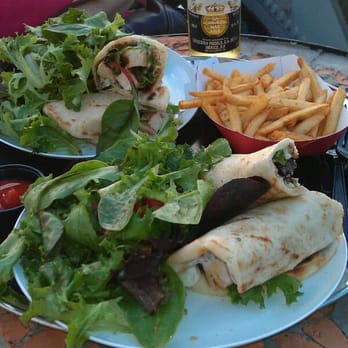 Frying Pan NYC - Good wraps and tasty fries! - Bars Near Me - New York, New York