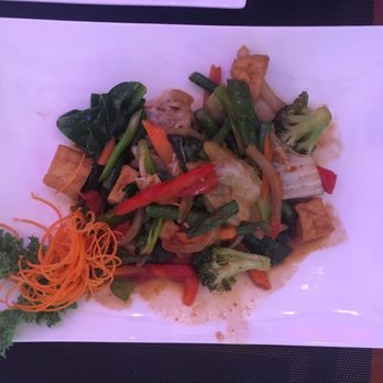 River Thai - Pad Basil Tofu - Thai Near Me - New York, New York