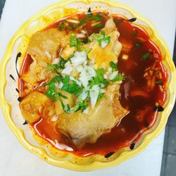 Taqueria Cinco Hermanos - Menudo Con Pata.