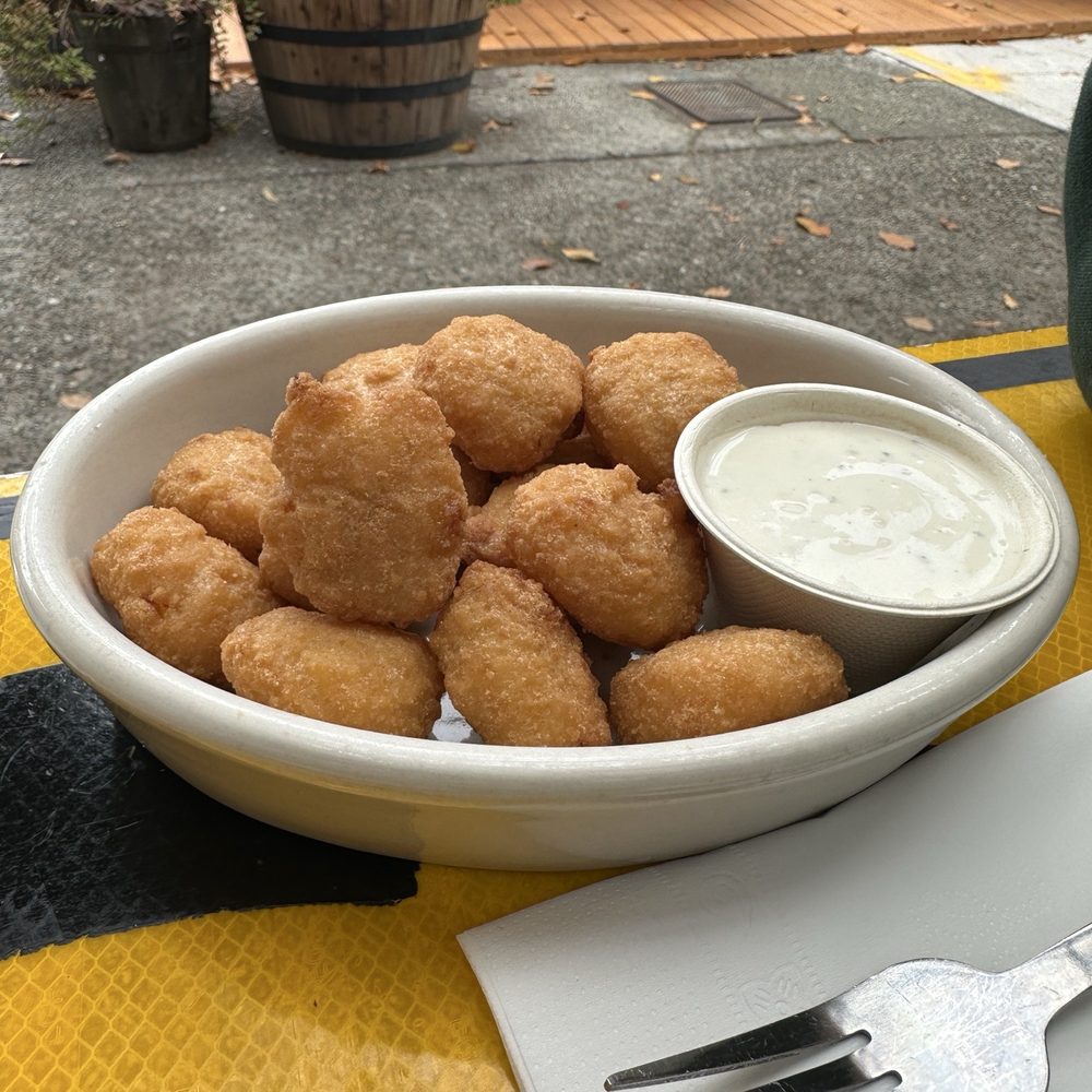 Oak - Creamed sweet corn nuggets - Burgers Near Me - Seattle, Washington Oak - Creamed sweet corn nuggets - Burgers Near Me - Seattle, Washington