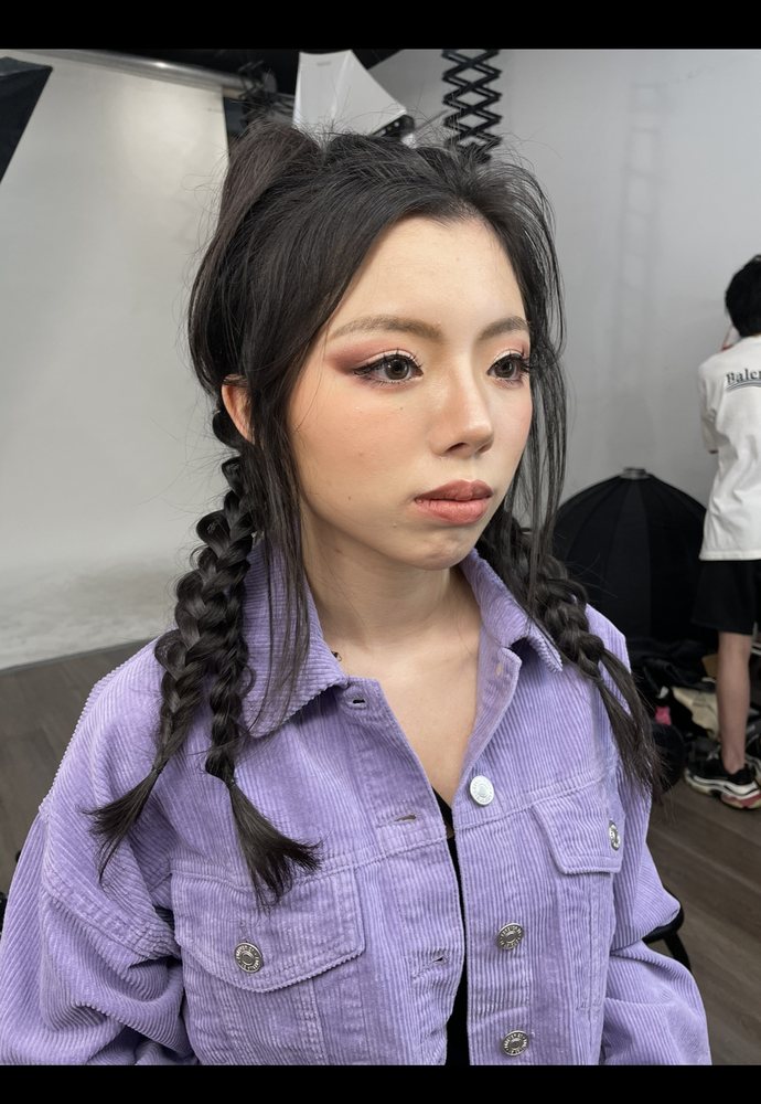 MagicK Bridal Makeup & Hair Logo