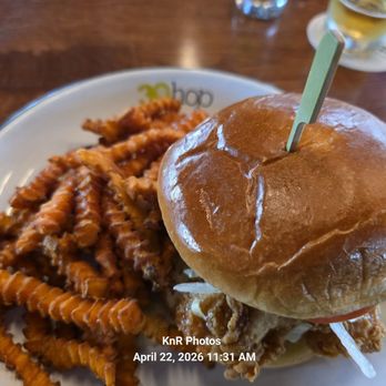 30hop - Bars Near Me - Merriam, Kansas