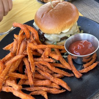 Lagoon Grill - Pretty good burger - American Near Me - Waikoloa, Hawaii Lagoon Grill - Pretty good burger - American Near Me - Waikoloa, Hawaii