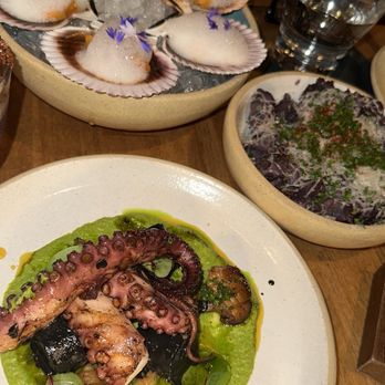 Verse - Peruvian scallops, Mediterranean octopus, crushed potato - Seafood Near Me - Toluca Lake, California Verse - Peruvian scallops, Mediterranean octopus, crushed potato - Seafood Near Me - Toluca Lake, California