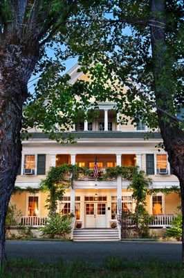 McCloud Hotel by null