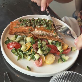 One40 Rooftop - Pan Roasted Faroe Island Salmon Fillet - Breakfast & Brunch Near Me - New York, New York