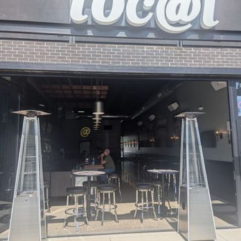 Local - Sports Bars Near Me - Clawson, Michigan