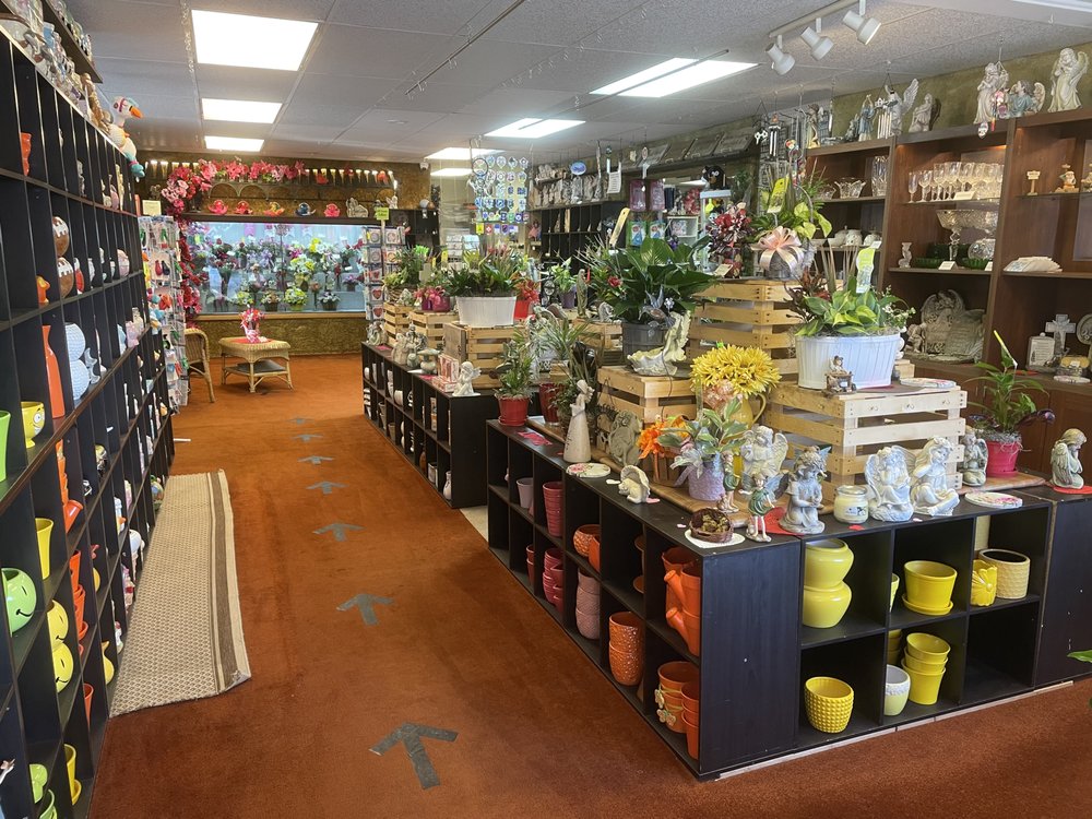 JAYNE’S FLOWERS AND GIFTS Updated October 2024 26 Photos 429