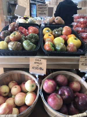 Neighborhood Produce by null