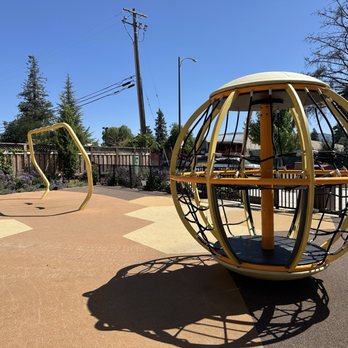 Fayette Park - Parks Near Me - Mountain View, California Fayette Park - Parks Near Me - Mountain View, California