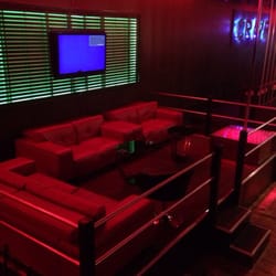 Crave Eats & Drinks