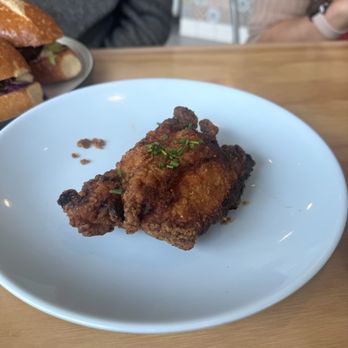 Toast Kitchen & Bakery - Breakfast & Brunch Near Me - Tustin, California