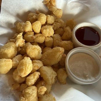 Yard House - Cheese curds - American Near Me - Sparks, Nevada
