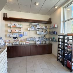 Hand & Stone Massage and Facial Spa