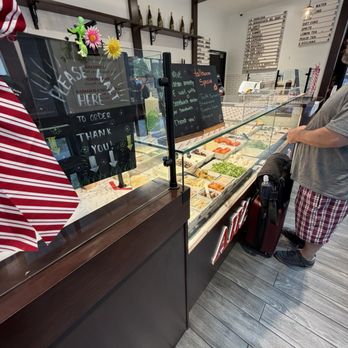 All’Antico Vinaio - Sandwiches Near Me - Las Vegas, Nevada All’Antico Vinaio - Sandwiches Near Me - Las Vegas, Nevada