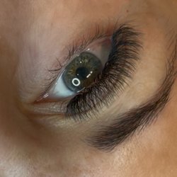 Flick Of The Wrist Lash Studio - Eyelashes