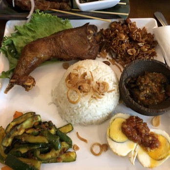 Sky Cafe - Nasi lemak Ayam gore got - Indonesian Near Me - Philadelphia, Pennsylvania Sky Cafe - Nasi lemak Ayam gore got - Indonesian Near Me - Philadelphia, Pennsylvania