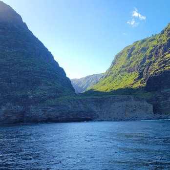 Holoholo Charters - Gorgeous view! - Boating Near Me - Eleele, Hawaii