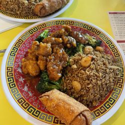 Hunan Sixth Happiness - general tso chicken