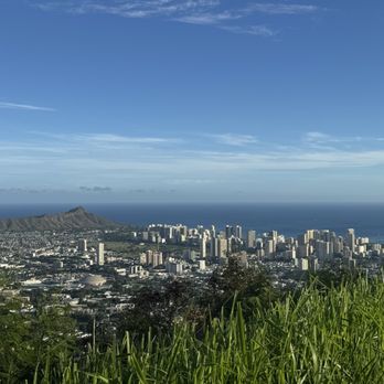 Tantalus Lookout - Walking Tours Near Me - Honolulu, Hawaii Tantalus Lookout - Walking Tours Near Me - Honolulu, Hawaii