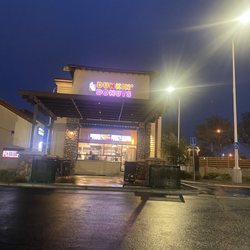Dunkin' - Doughnut time